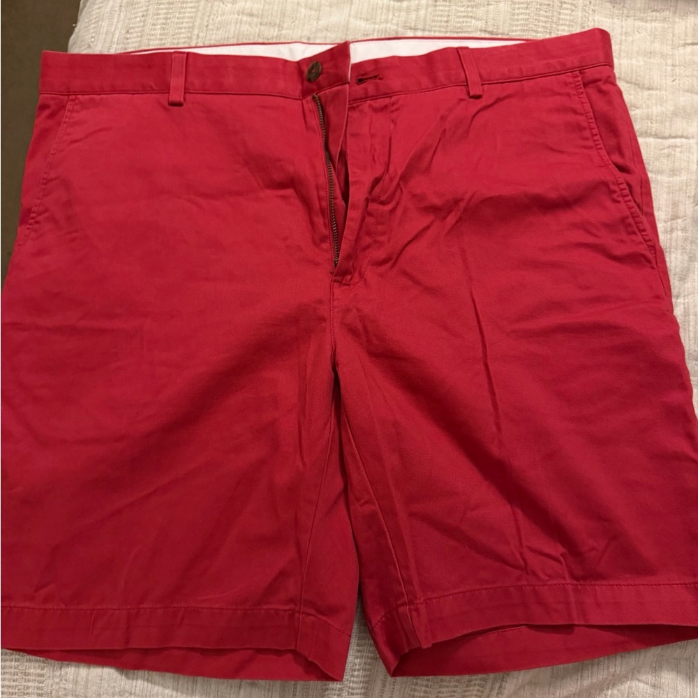 Roundtree & Yorke Red Flat-Front Chino Shorts